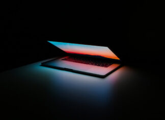 Poleasingowe laptopy – jak wybrać wydajny i niezawodny komputer przenośny do pracy i nauki Poleasingowe laptopy – jak wybrać wydajny i niezawodny komputer przenośny do pracy i nauki